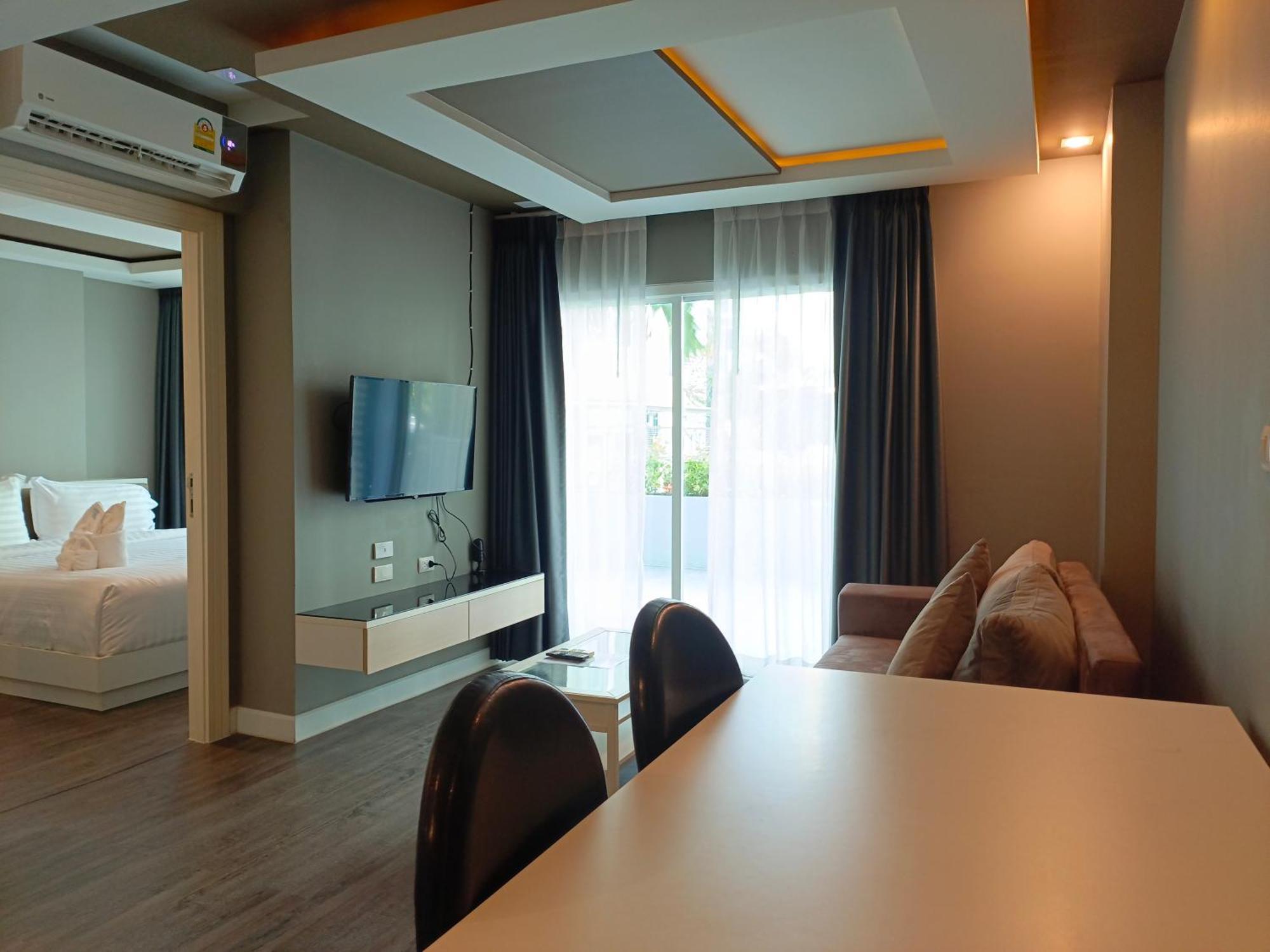 Wisdom Hotel & Residence Rayong Exterior photo